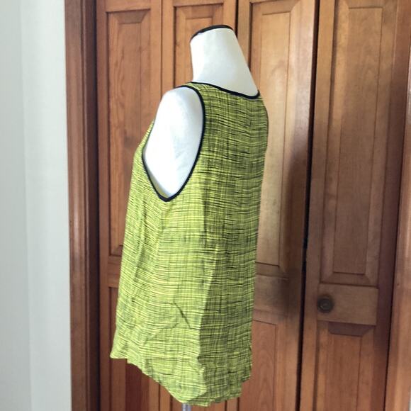 French Connection Yellow & Black Pullover Top, Size 6 - Picture 4 of 9